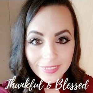 Meet your Posher, Desirae